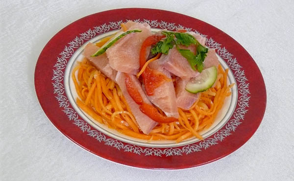 Салат из рыбы с морковью по-корейски