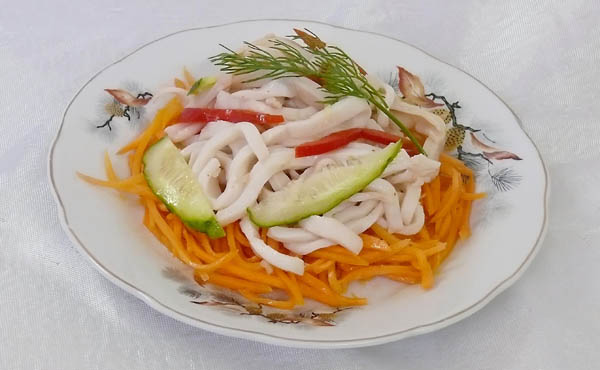 Салат из кальмаров с морковью по-корейски